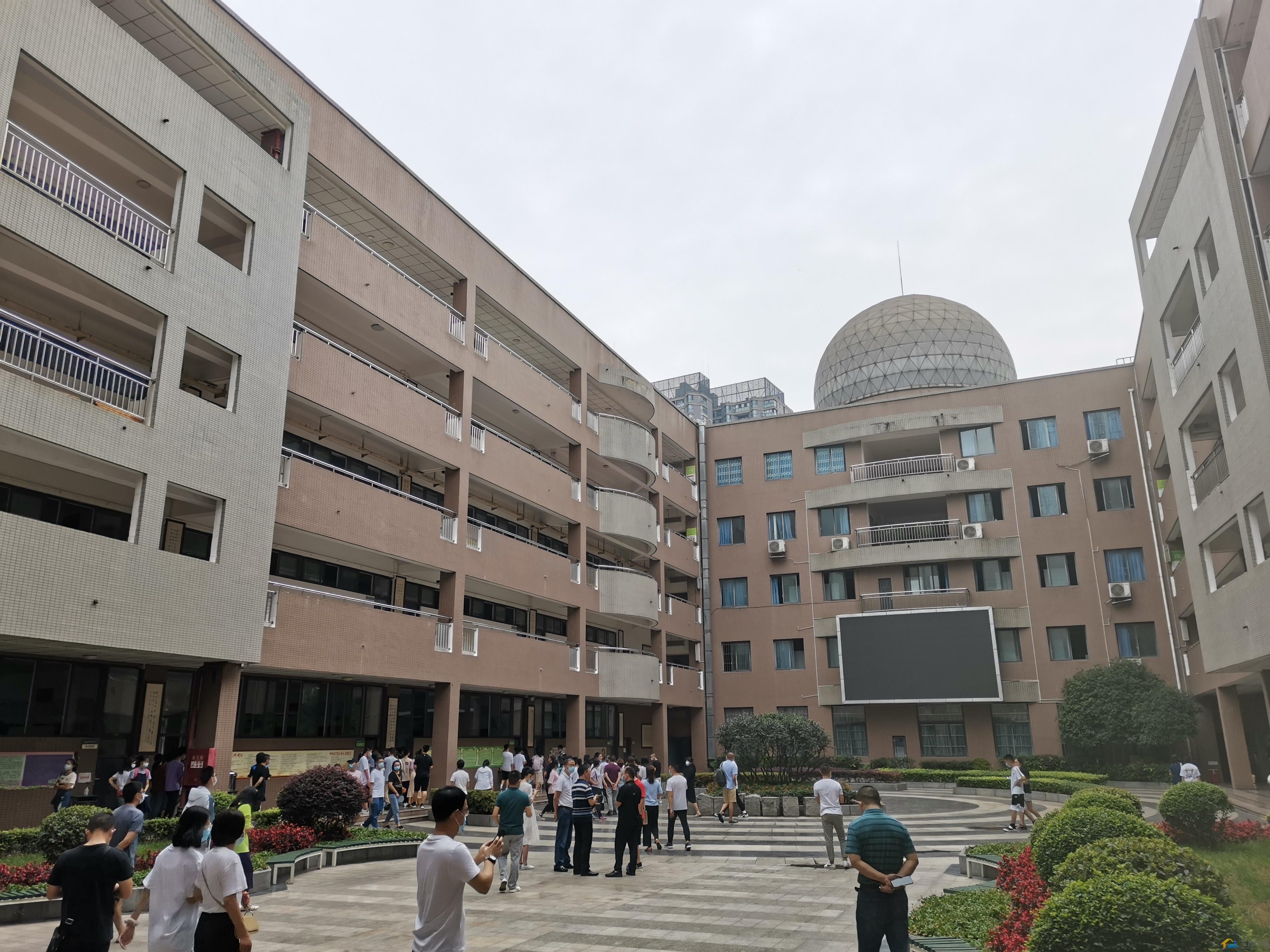 今天去访校——盐道街中学访校记 